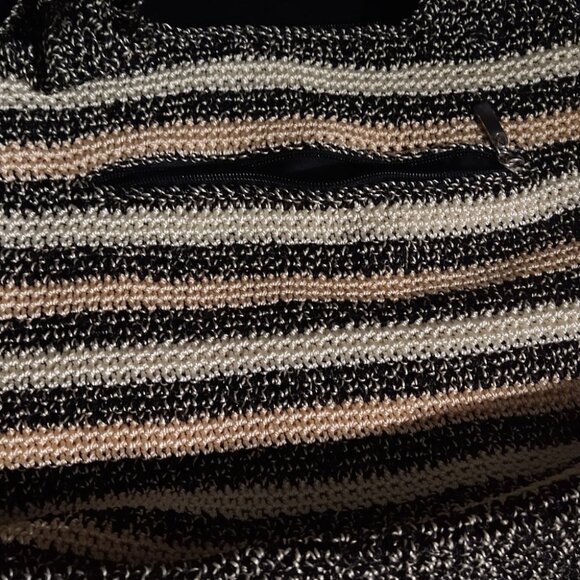 The Sak Crochet Stripped Cream Casual & Black Double Handle Women's Shoulder Bag - Picture 9 of 10